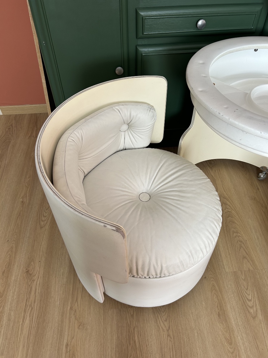 Dilly Dally Dressing Table By Luigi Massoni-photo-2