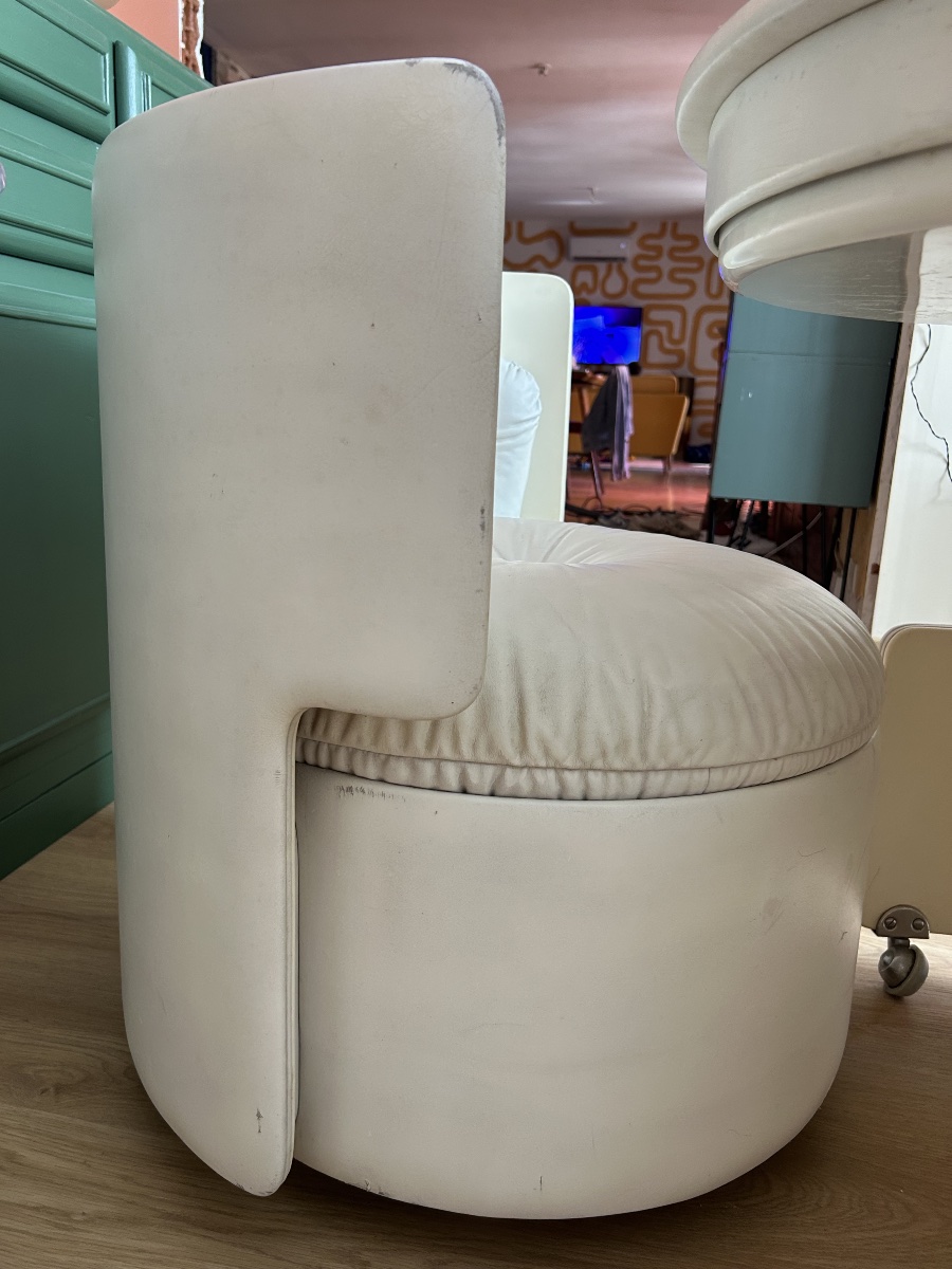 Dilly Dally Dressing Table By Luigi Massoni-photo-7
