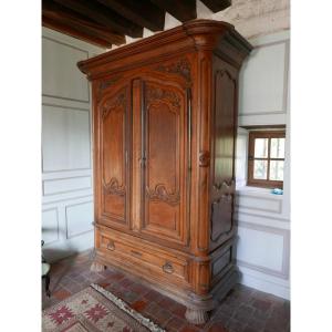 Grande et rare armoire De Château Régence 18ème S