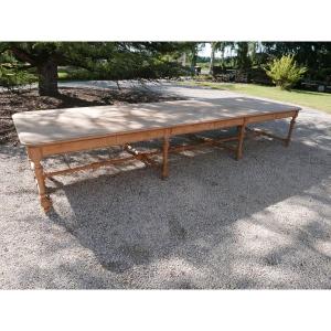 Very Large Solid Oak Table From The Late 19th Century