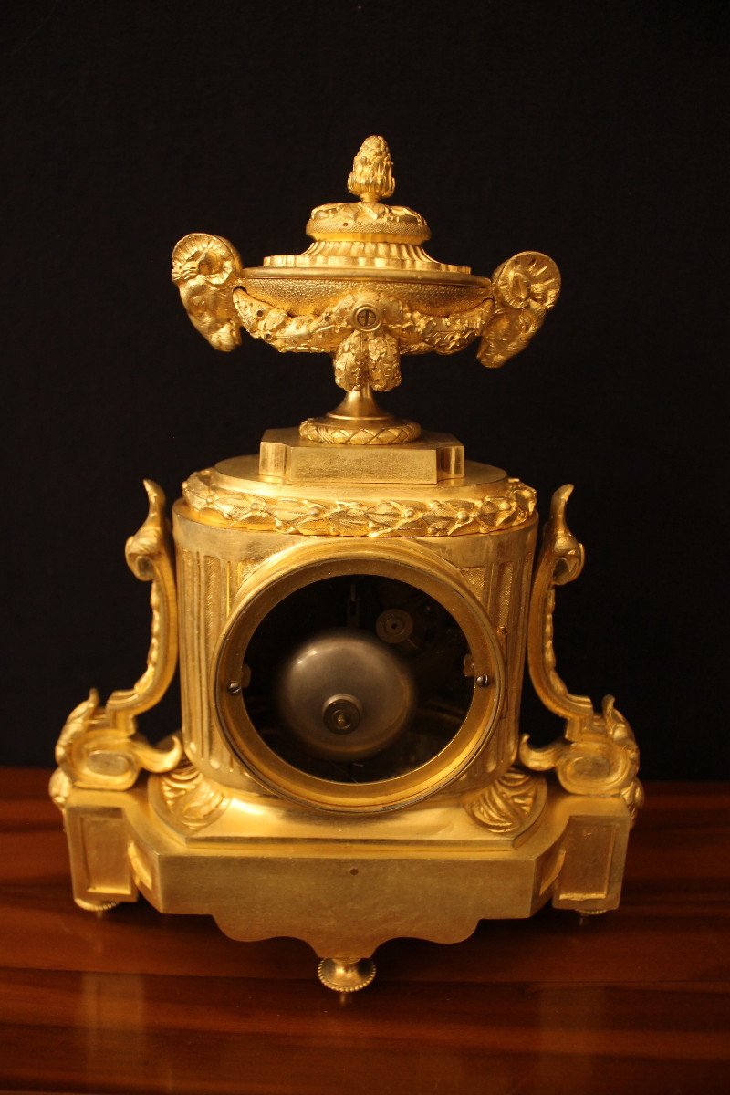 Small Louis XVI Style Borne Pendulum In Chiseled And Gilded Bronze, Napoleon III Period-photo-4