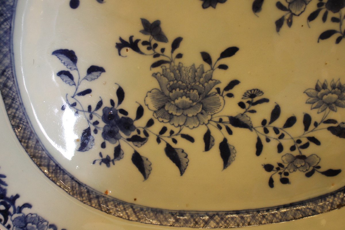 Paire De Plats Ovales En Porcelaine  Bleu Et Blanc, Chine, époque XVIIIe Siècle-photo-2