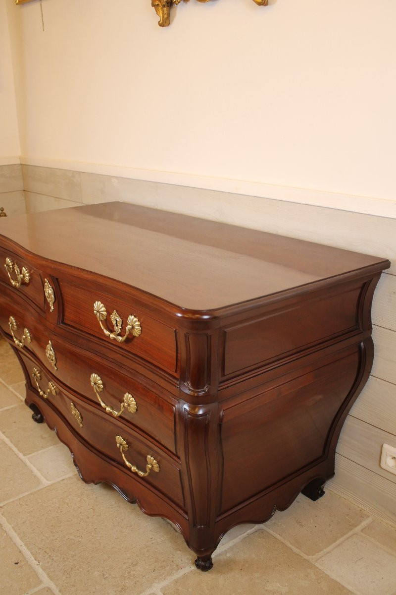 Louis XV Period Mahogany Commode With Tomb-like Top, Bordeaux-photo-1