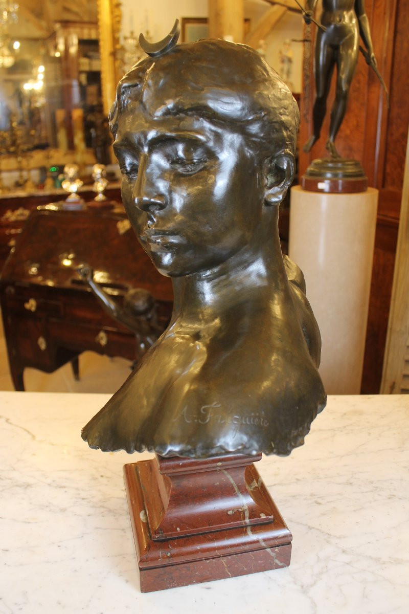 Alexandre FALGUIERE (1831-1900) - Buste de Diane Chasseresse en bronze-photo-2