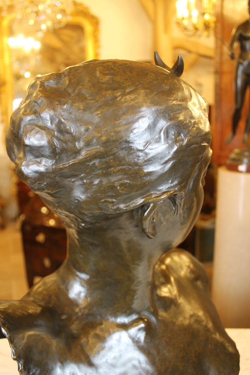 Alexandre FALGUIERE (1831-1900) - Buste de Diane Chasseresse en bronze-photo-5