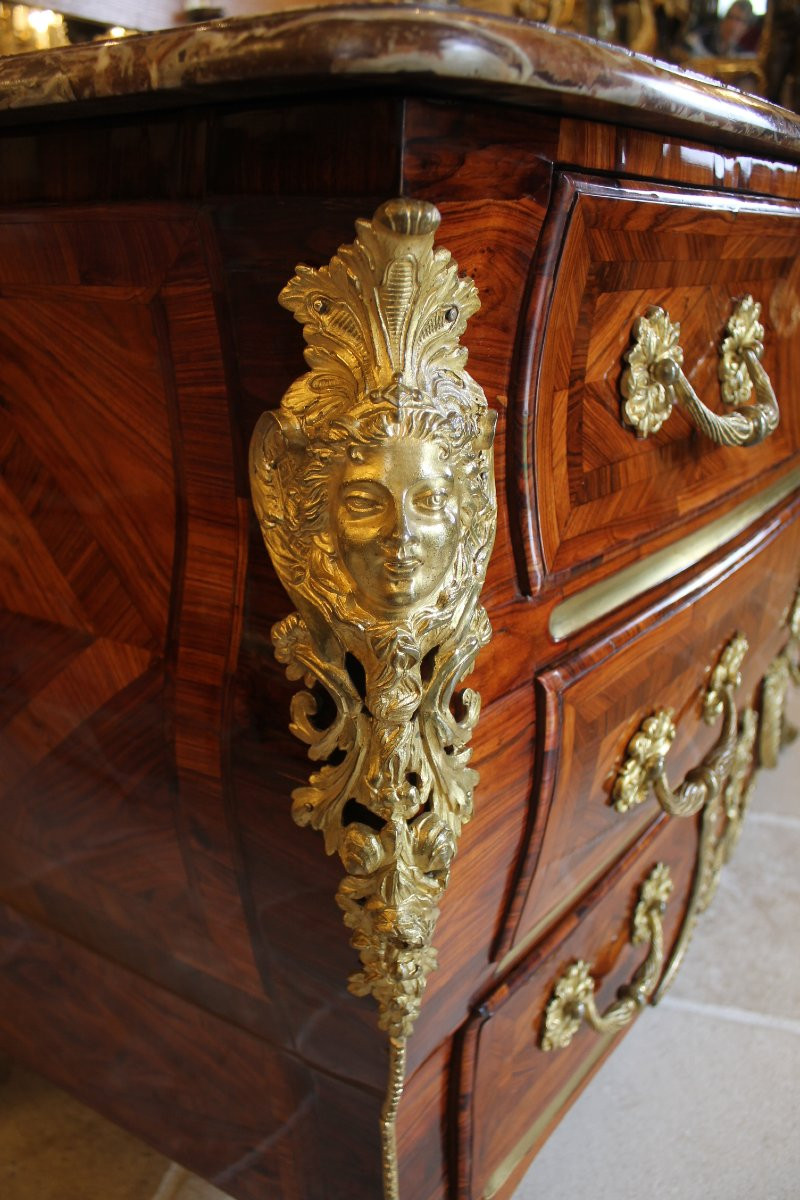 Commode en sarcophage et à pont, époque Régence-photo-1