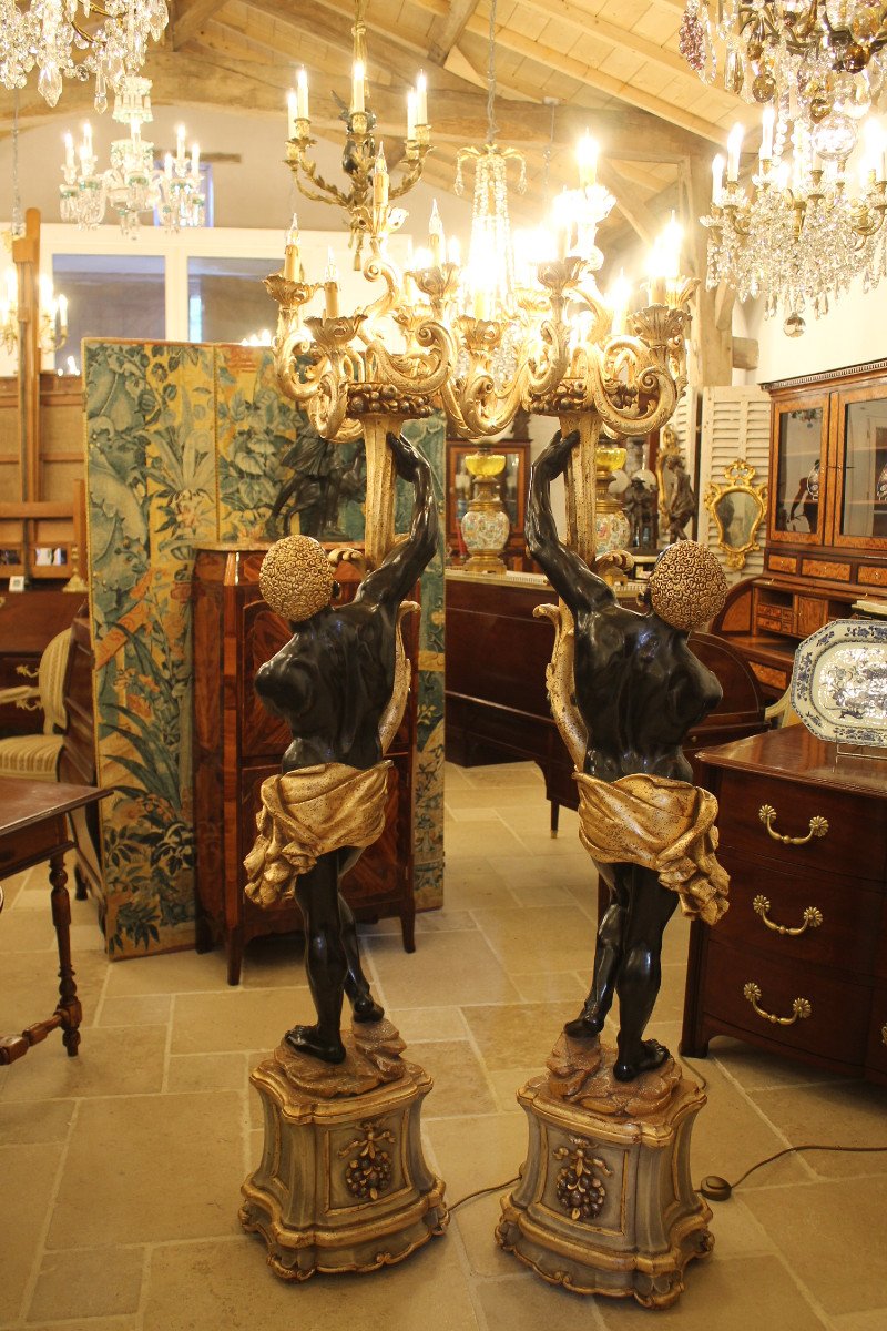 Pair Of Nubian Torchiere Doors In Polychrome Carved Wood And Golden Stucco-photo-3
