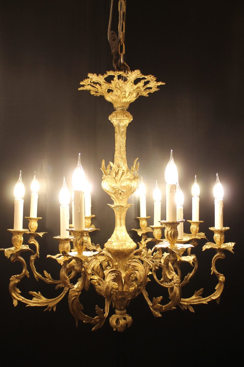 Important Lustre De Style Louis XV Rocaille En Bronze Doré à 12 Feux-photo-4
