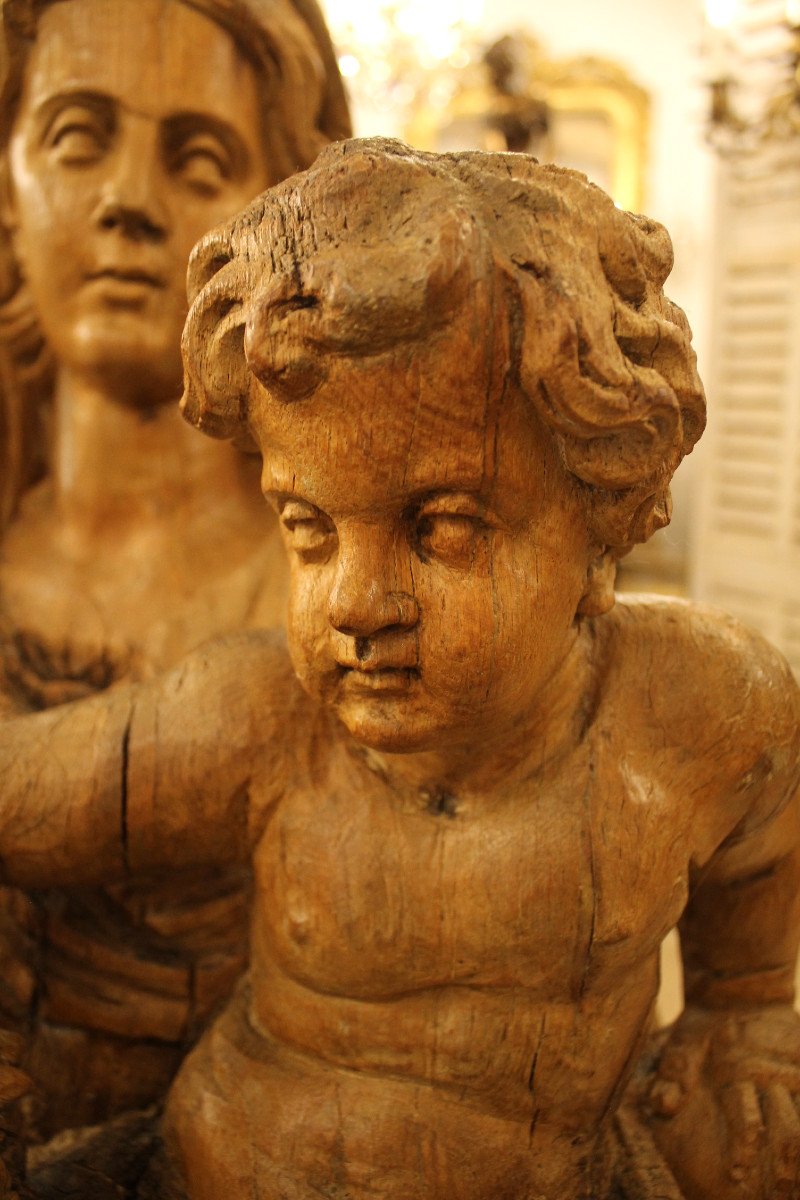 Large Virgin And Child With Grapes In Carved Oak, South Of France, XVIth Century-photo-3
