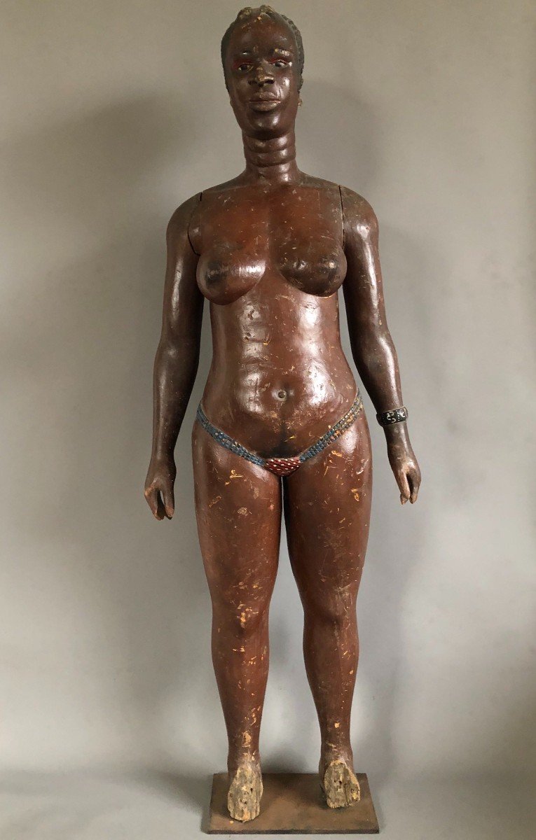 Life Size Sculpture - Black Woman - Museum Of Peoples' History - 19th Century