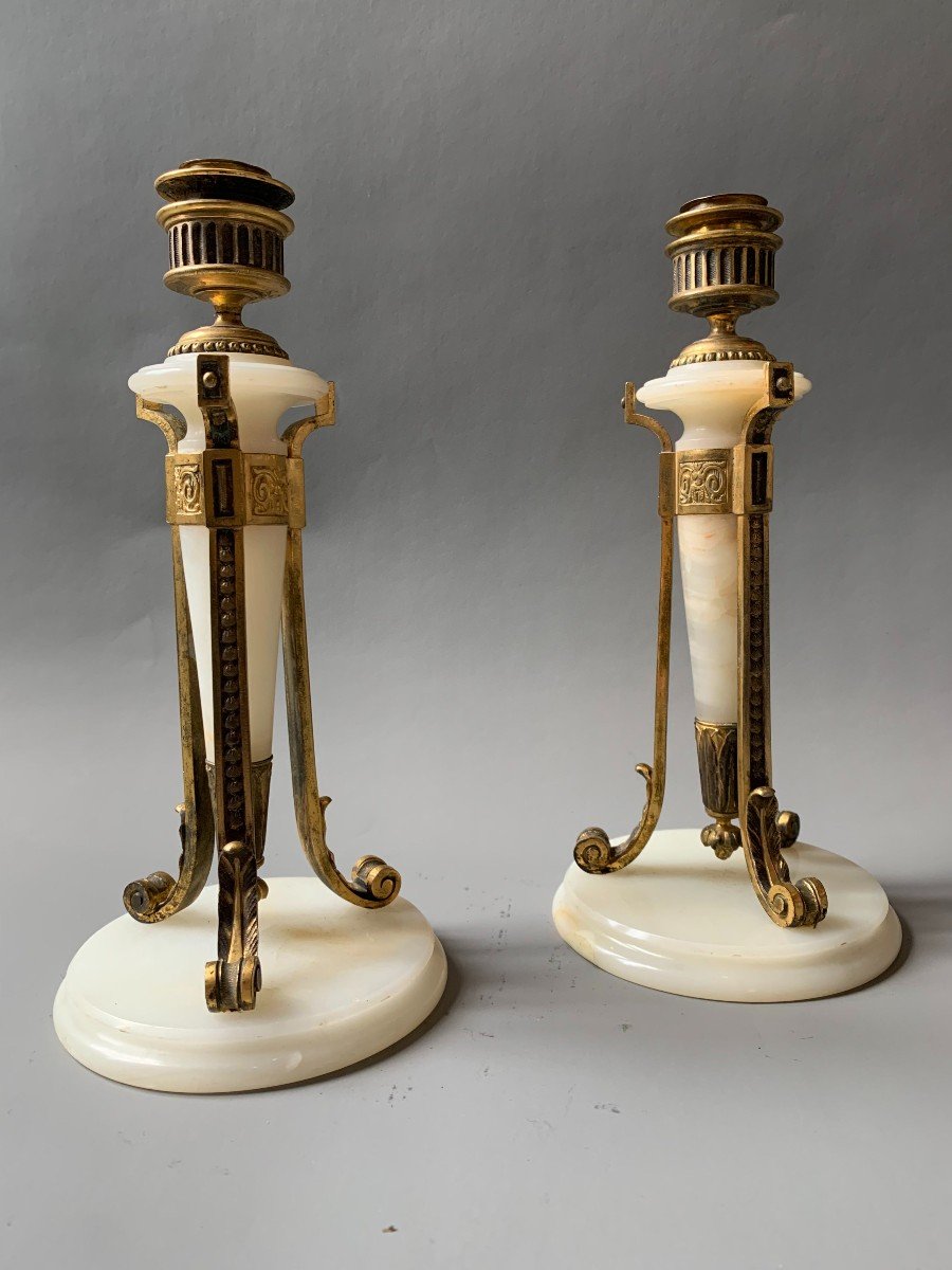 Pair Of Onyx And Gilt Bronze Candlesticks - 19th Century