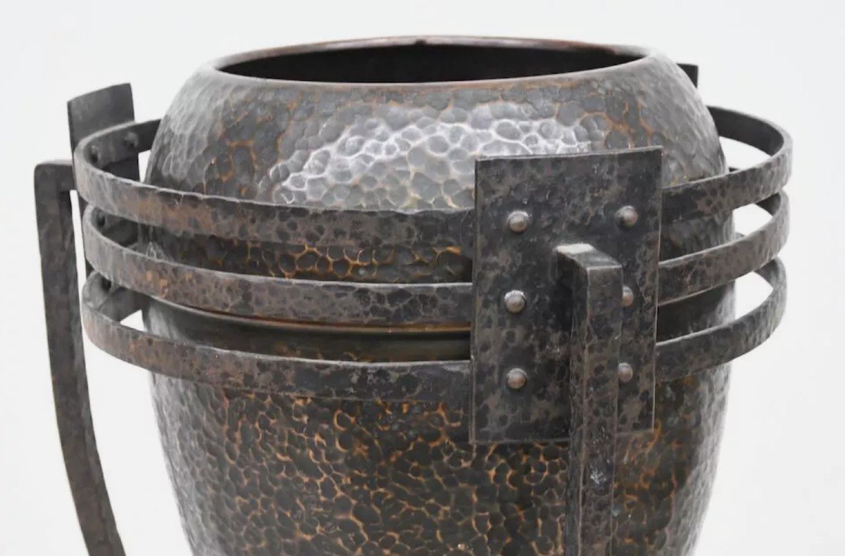 Planter And Its Base - Art Nouveau - Copper And Hammered Iron - Secession -photo-1