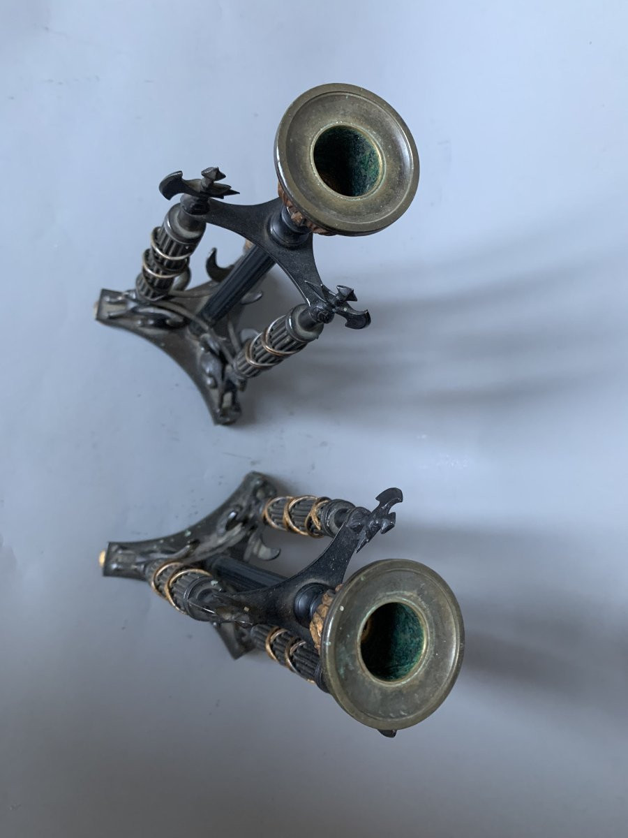 Paire de bougeoirs en bronze - Fin XIXème - Décor de faisceaux de licteurs et haches -photo-3