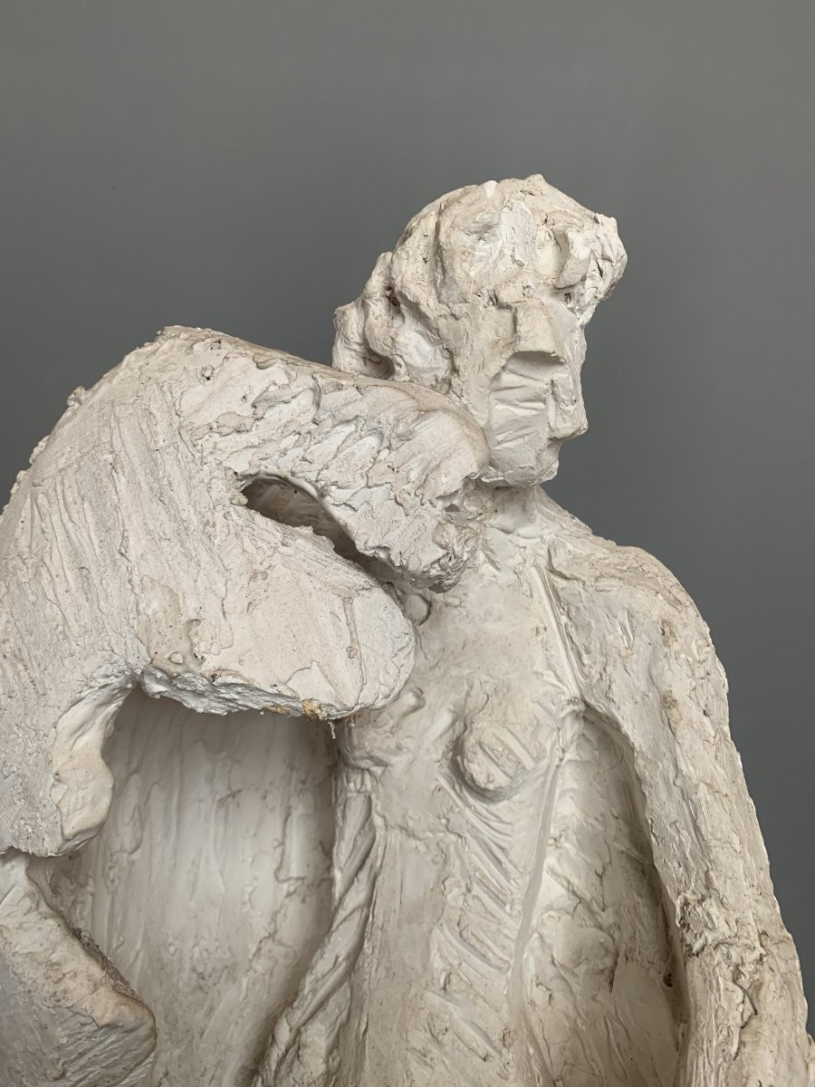 Sculpture en plâtre – Femme nue au manteau – Signée Paolini – Années 1950-photo-2
