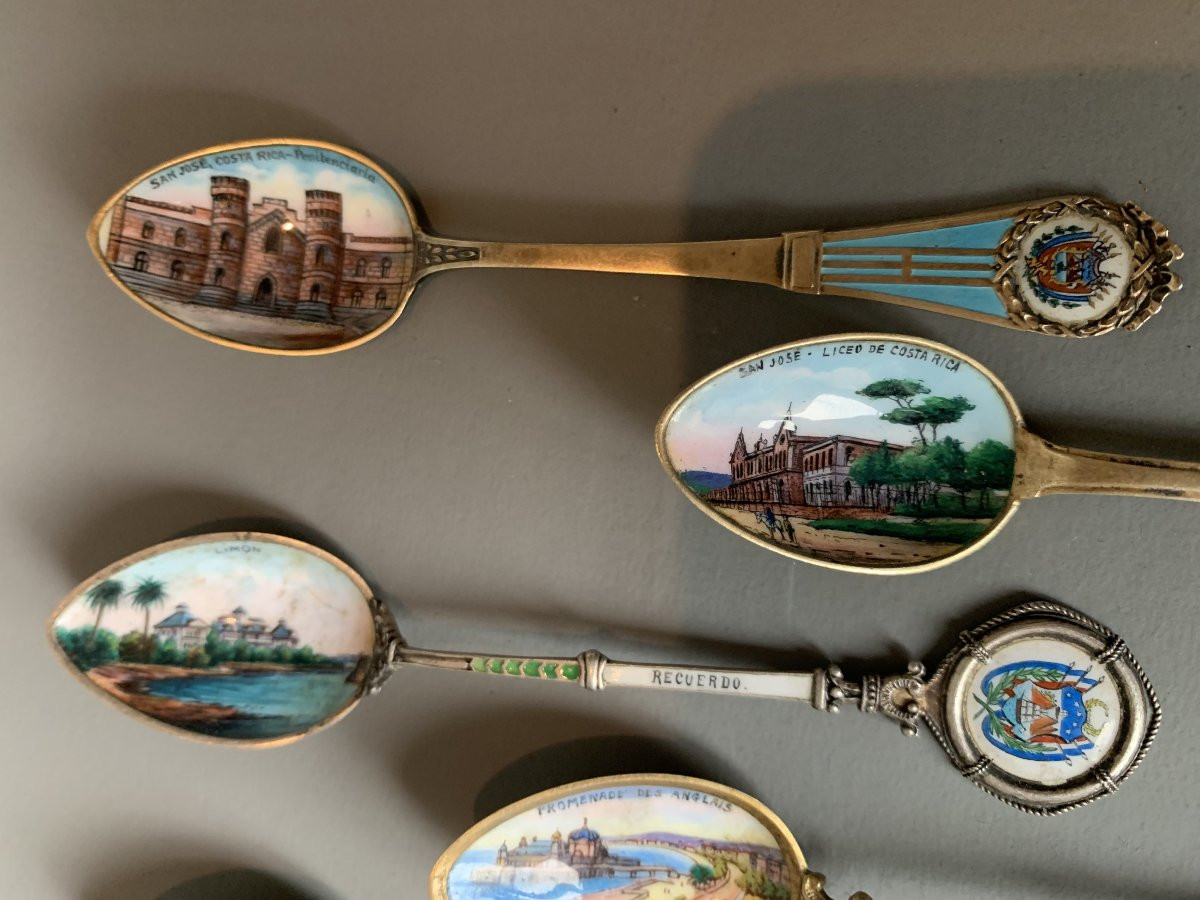 Lot de 10 cuillers en argent et émail – Souvenirs de villes – Fin XIXᵉ / début XXᵉ siècle-photo-4