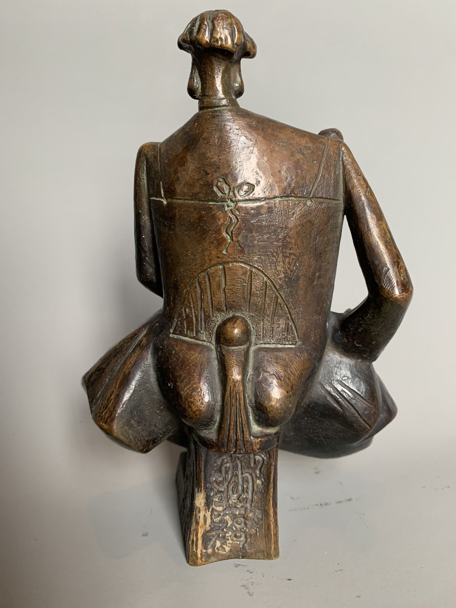 Sculpture en bronze – Femme stylisée – Datée 1978 – Monogrammée-photo-3