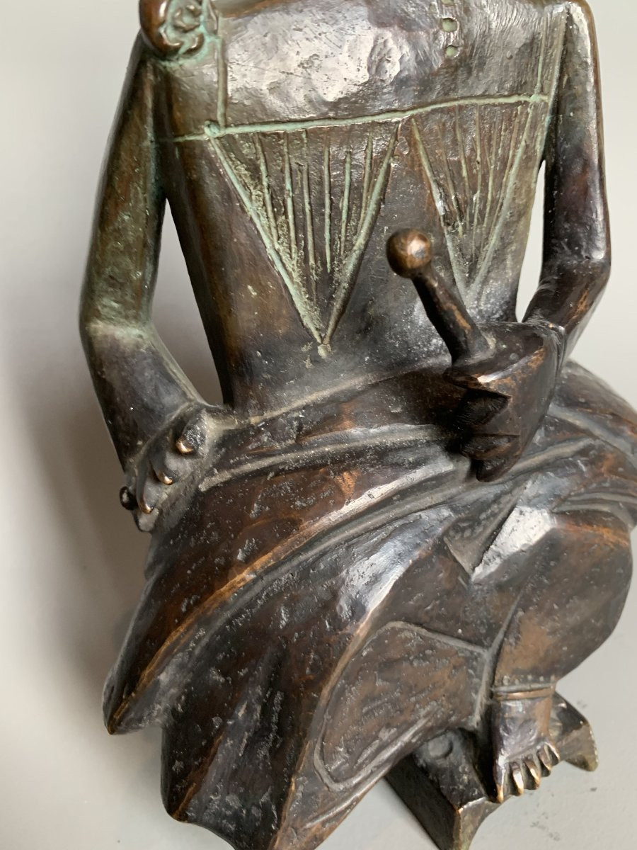 Sculpture en bronze – Femme stylisée – Datée 1978 – Monogrammée-photo-3