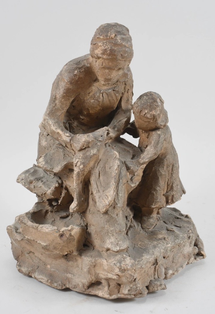 Groupe en terre cuite – Femme et enfant – Signé Becher – Daté 1898