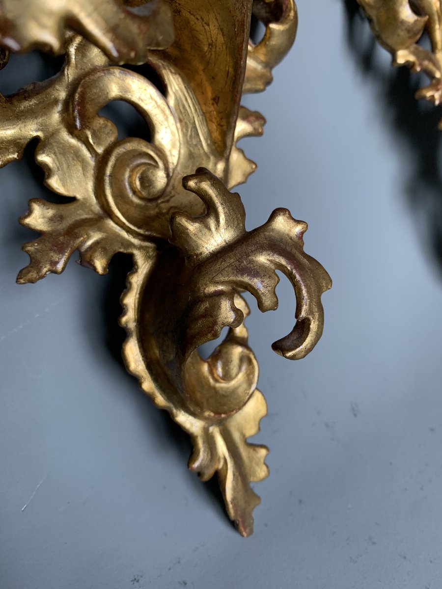 Paire de console en bois sculpté et doré - Travail italien du XIXᵉ siècle-photo-4