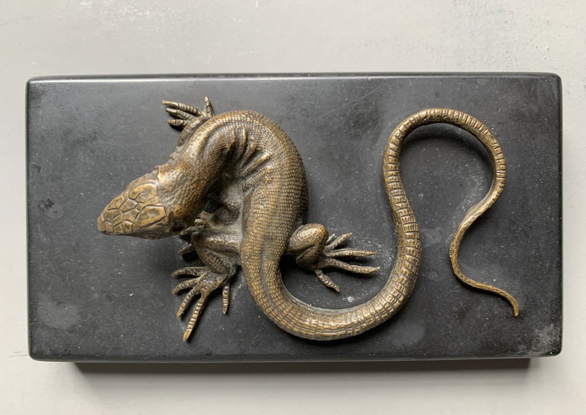 Presse-papiers au lézard en bronze – Fin du XIXᵉ siècle
