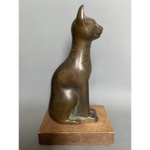 Sculpture de Chat Égyptien en Bronze – Années 1960