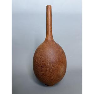 Bouteille décorative en bois massif – Années 1970