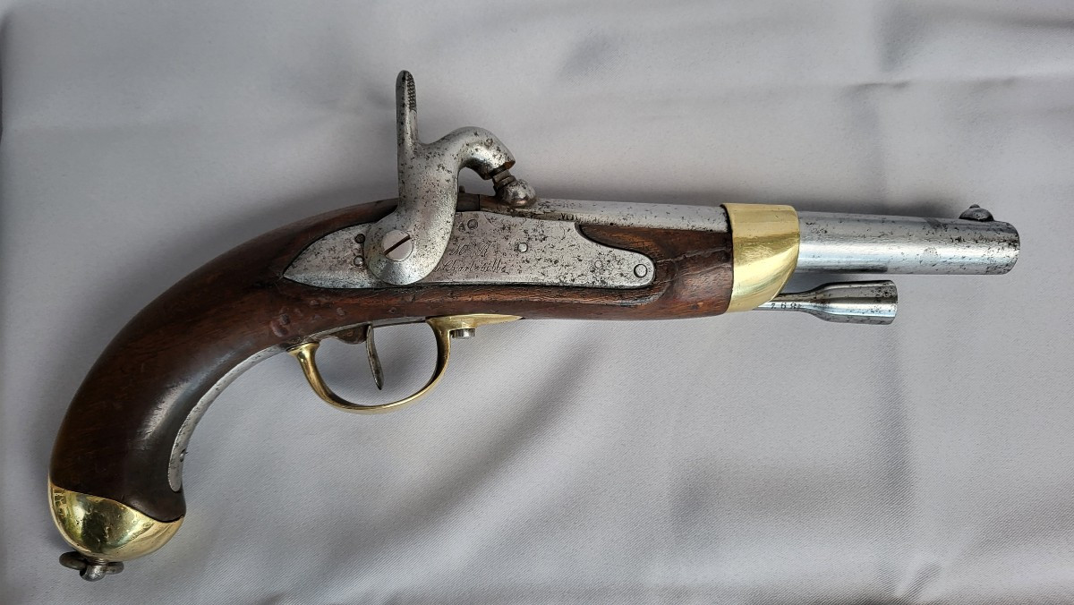 Pistolet ancien Manufacture Royale De Charleville modèle 1822 T BIS