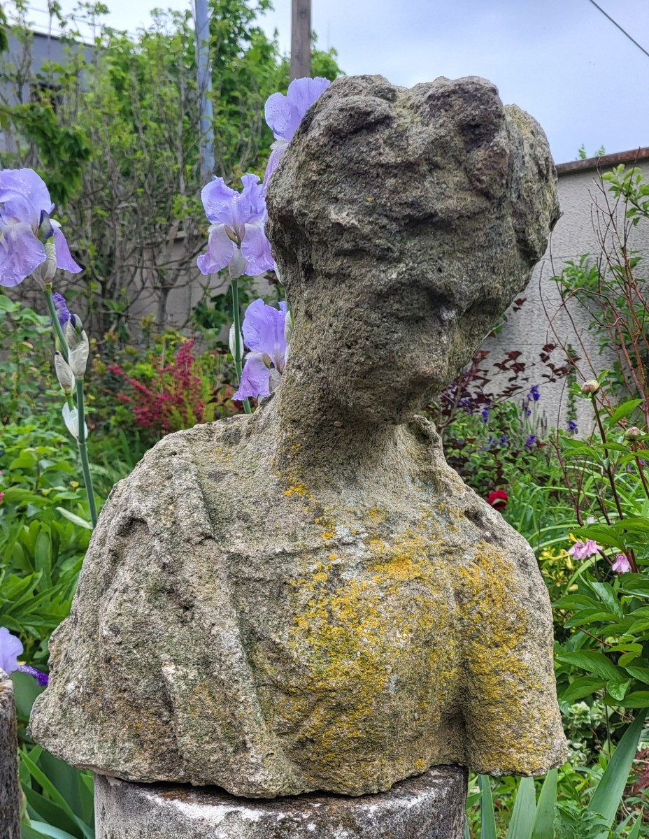 Buste de femme en pierre naturelle-photo-4