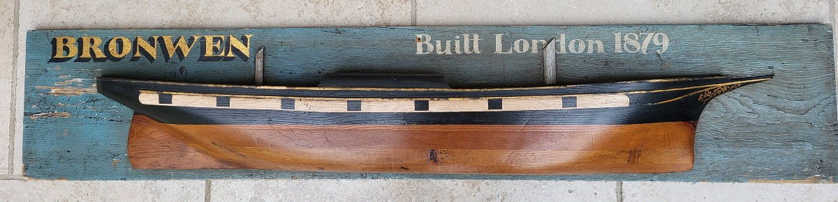Demi-coque bateau anglais début XXème
