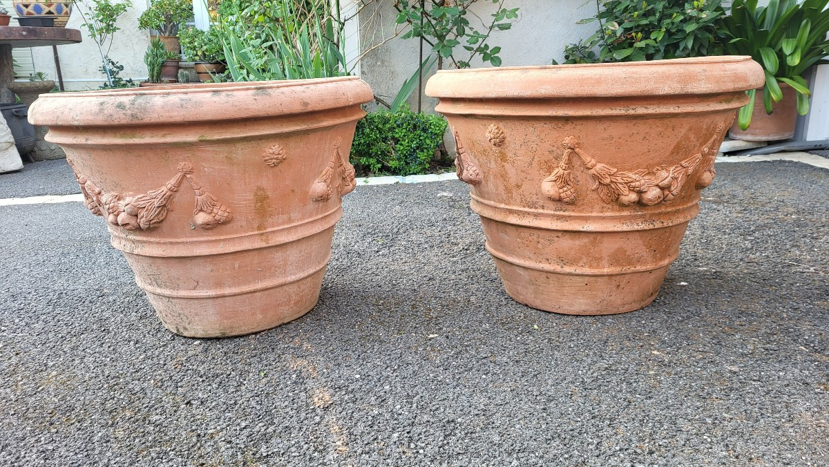 2 Terracotta Pots With Fruit Garlands.