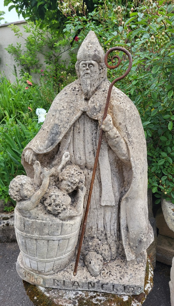 Statue de ST NICOLAS en pierre naturelle