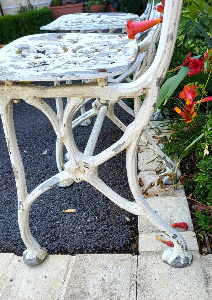 2 Garden Chairs Made Of 20th-century Cast Aluminum-photo-1