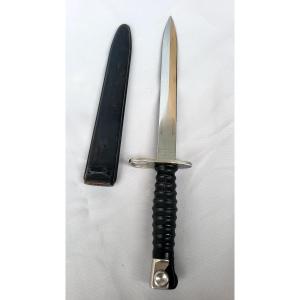 Swiss Victoria Schwyz Bayonet, Model 1957