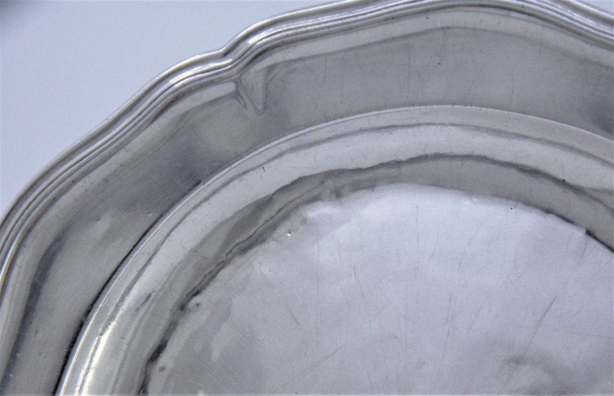 Plat en argent massif 18e,  cadeau de baptême daté du 19 juin 1785-photo-2
