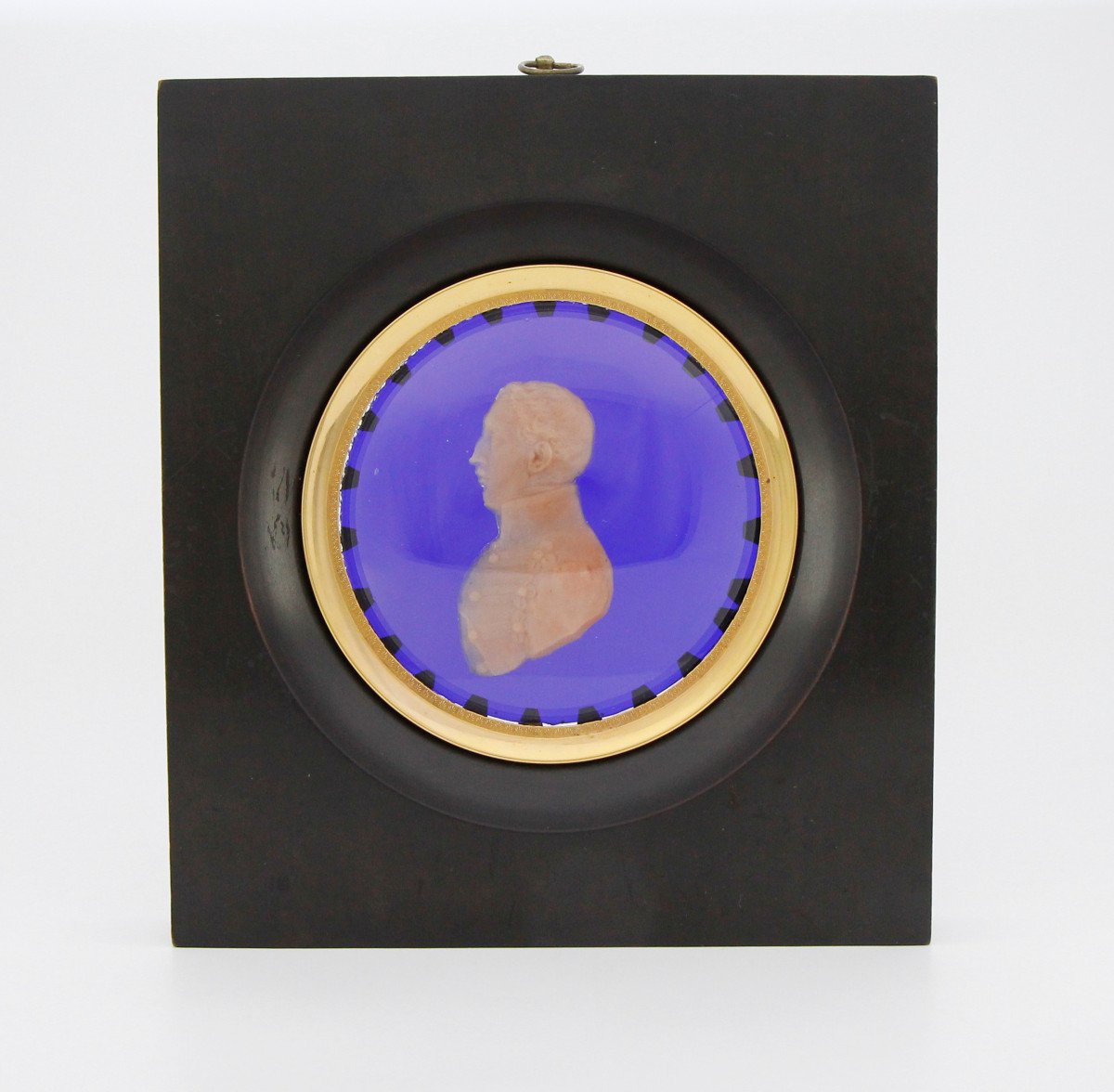 Officer's Wax Profile On Blue Glass, Ebonized Wooden Frame, Restauration Period Circa 1825