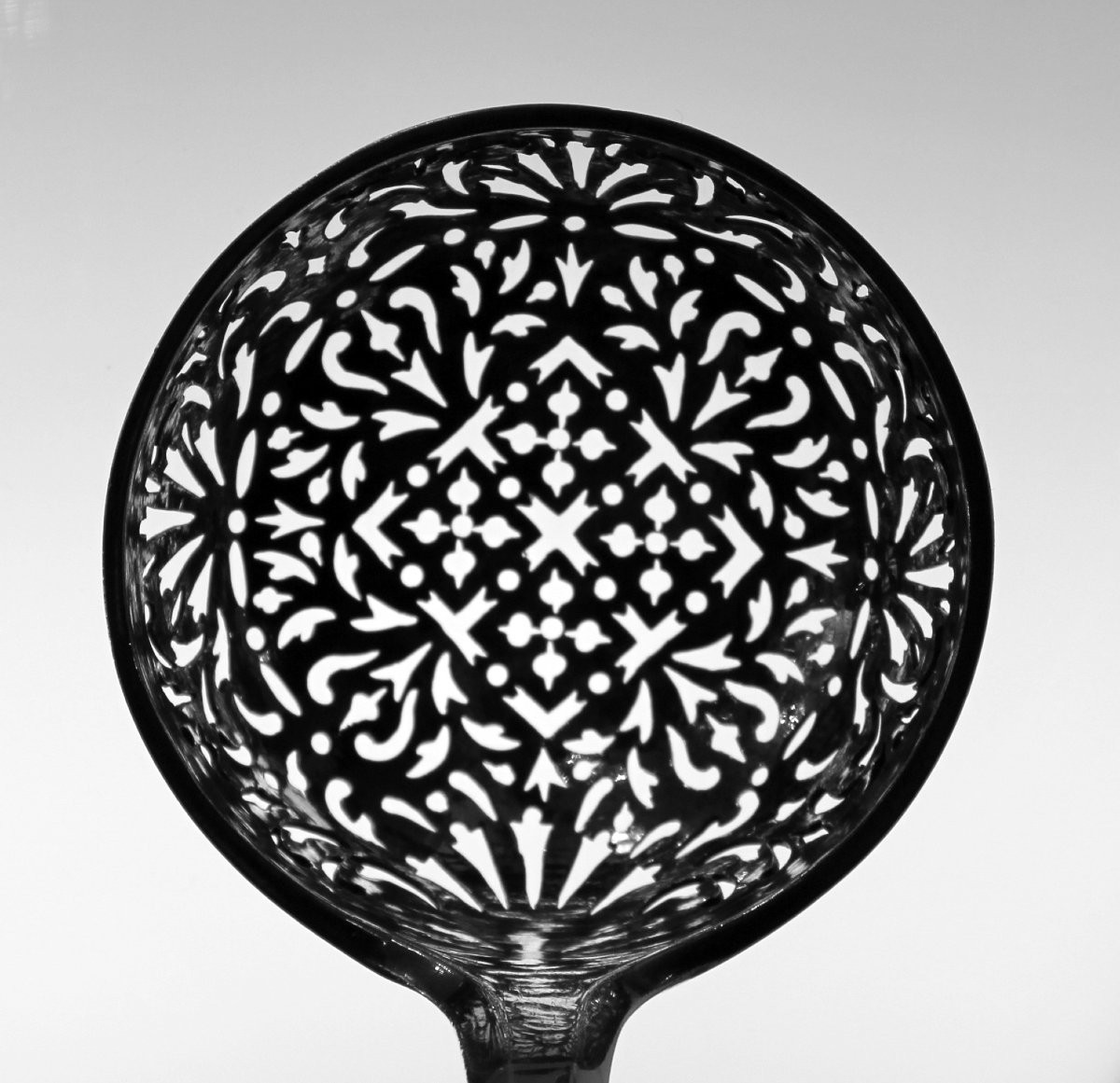 Rare grande cuiller à sucre en argent, époque Louis XV - orfèvre Jean BAUCAIRE, Metz 1747-1748-photo-6