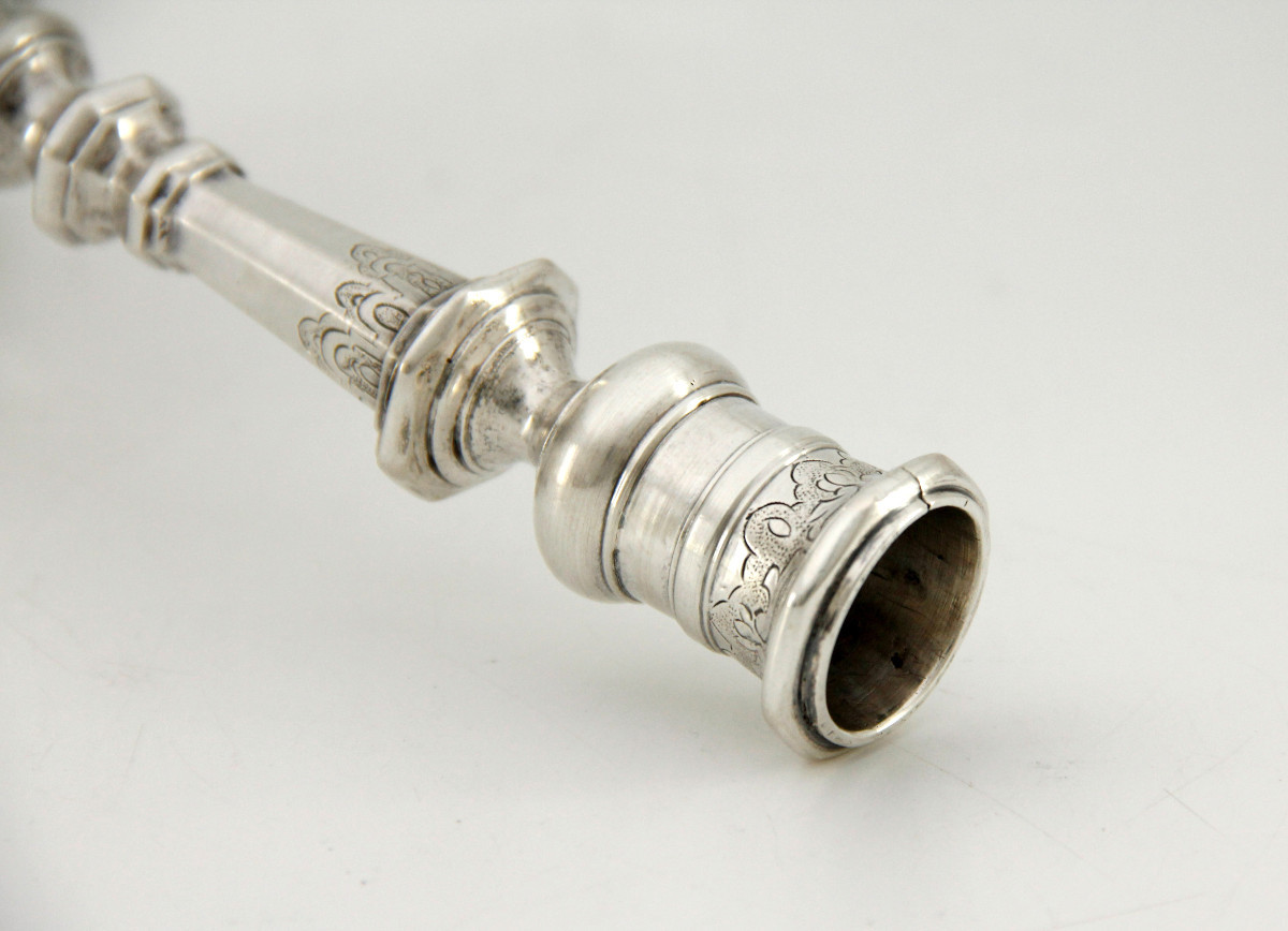 Petit flambeau de toilette patronymique en argent, daté 1748 — Allemagne, vers 1720-1730-photo-6