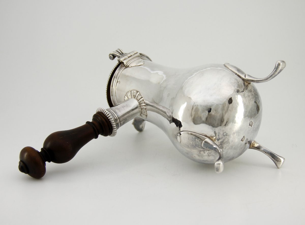 Grande chocolatière en argent massif — Paris, 1724-1725-photo-6