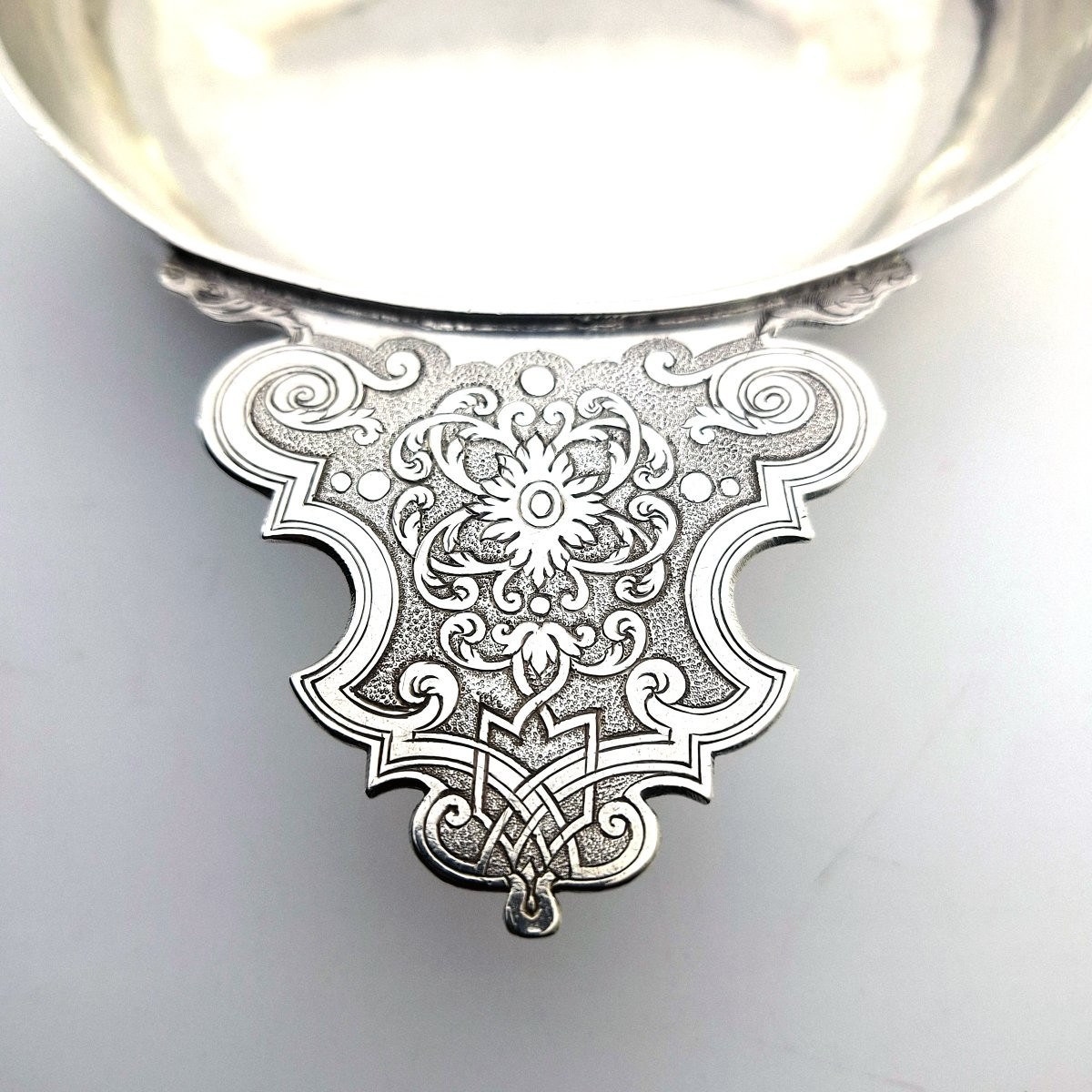 Ecuelle à Oreilles En Argent Massif - Jean Bérard - Régence Period - Saumur, 1717-1718-photo-6