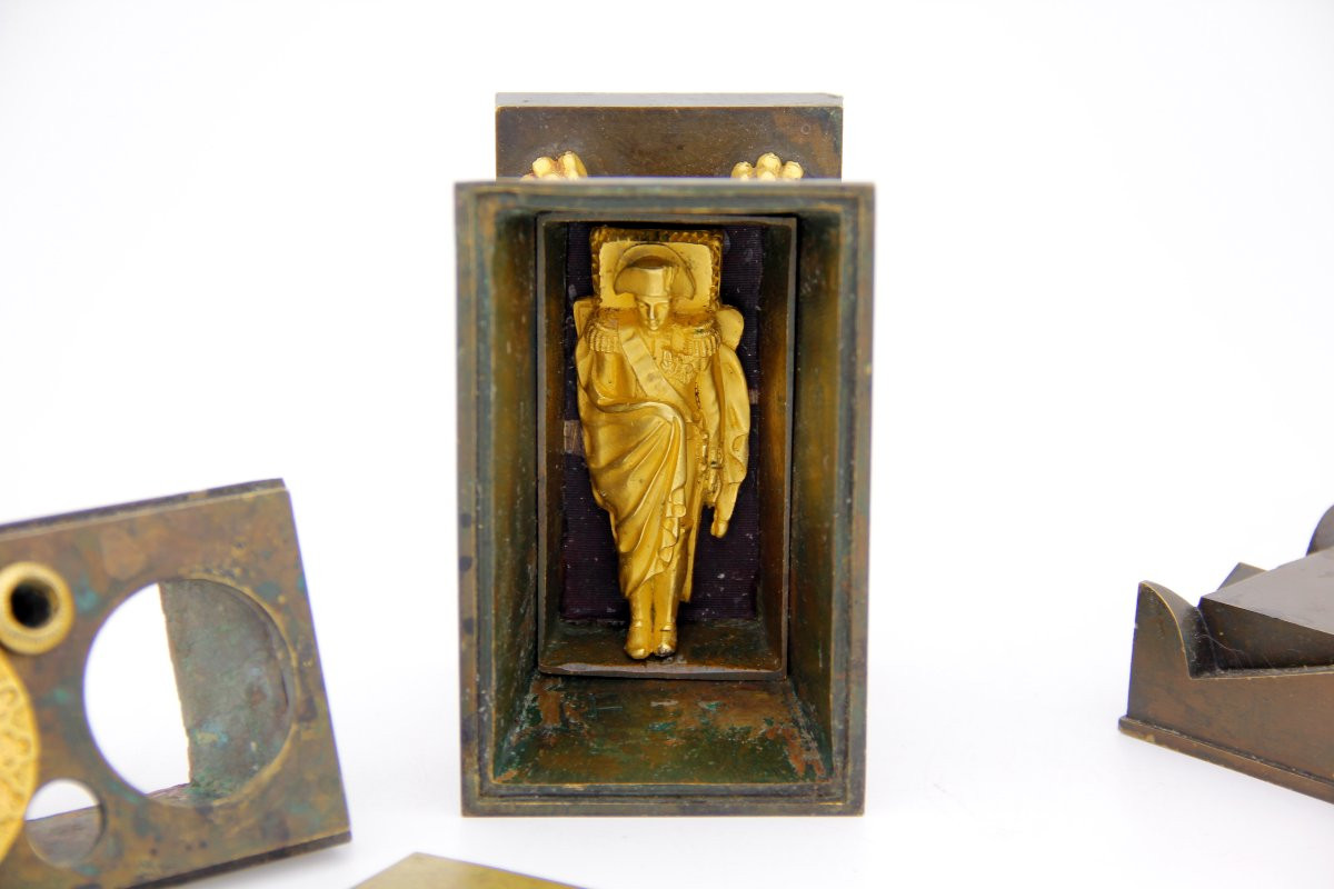 Encrier Tombeau de l'Empereur Napoléon – Bronze patiné et doré au mercure - Époque Charles X-photo-6