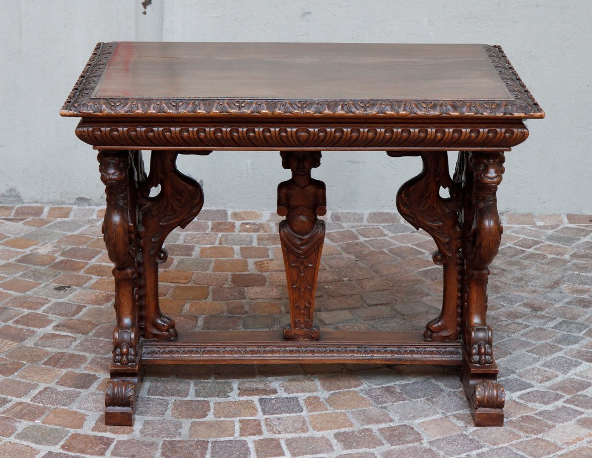 Table en éventail de style Seconde Renaissance, en noyer mouluré et sculpté. Paris, milieu XIXe-photo-3