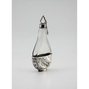 Flacon à parfum d'époque Louis XV — Paris, entre 1744 et 1750