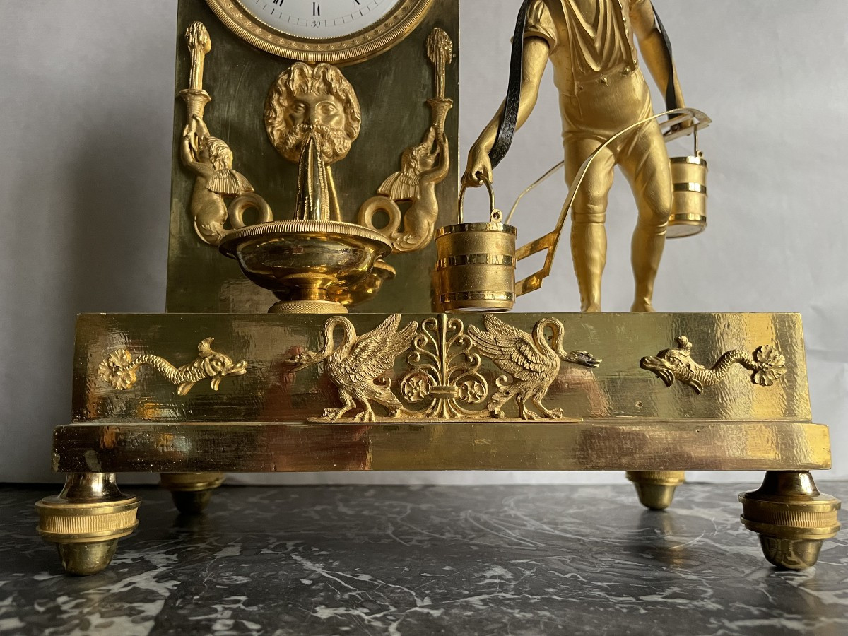 PENDULE EMPIRE AU PORTEUR D'EAU -photo-1