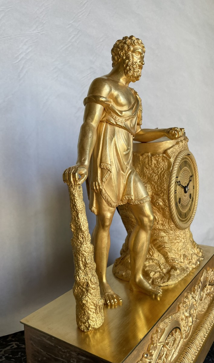 PENDULE  MYTHOLOGIQUE  HERCULE-photo-4