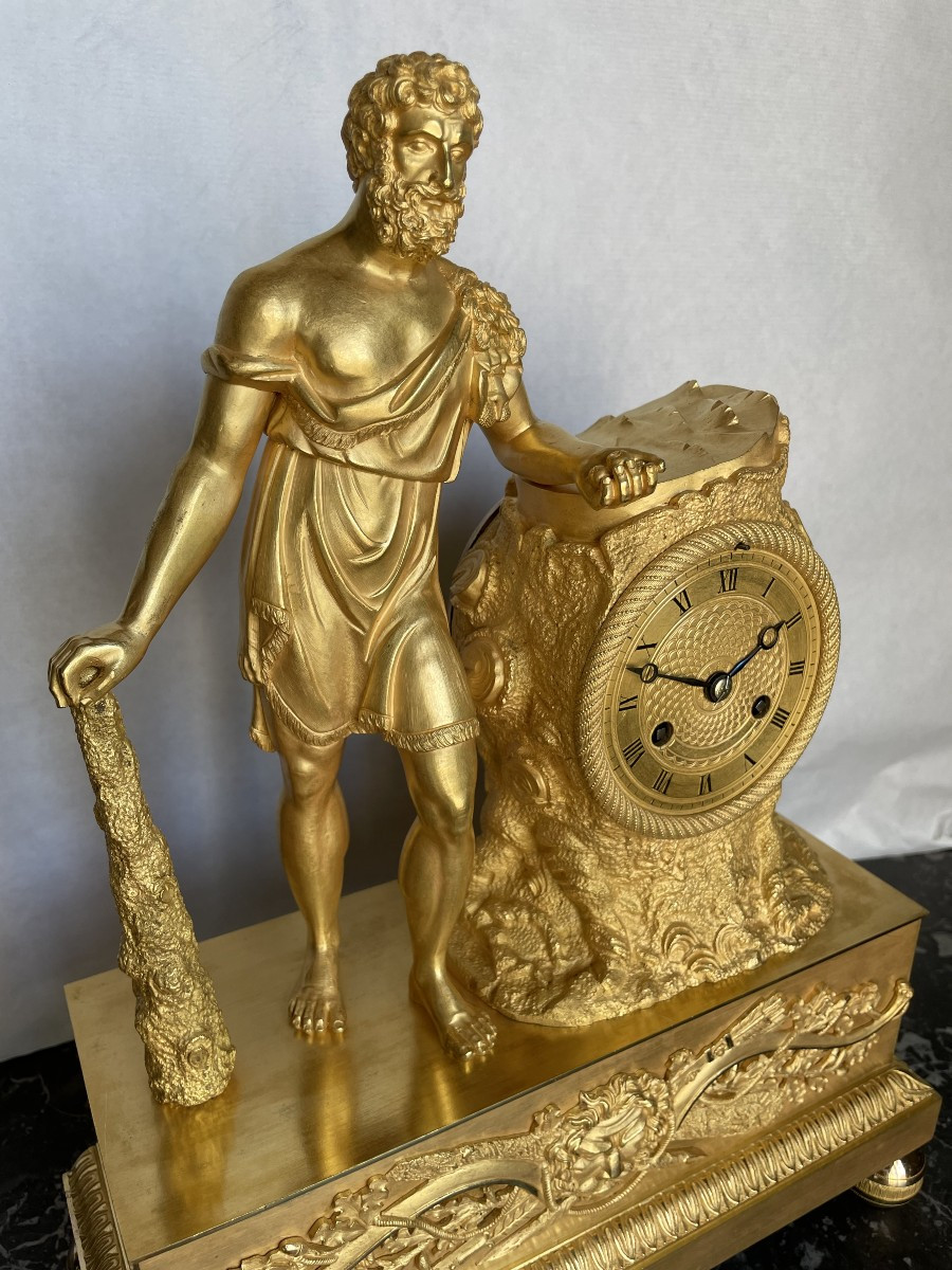 PENDULE  MYTHOLOGIQUE  HERCULE-photo-1