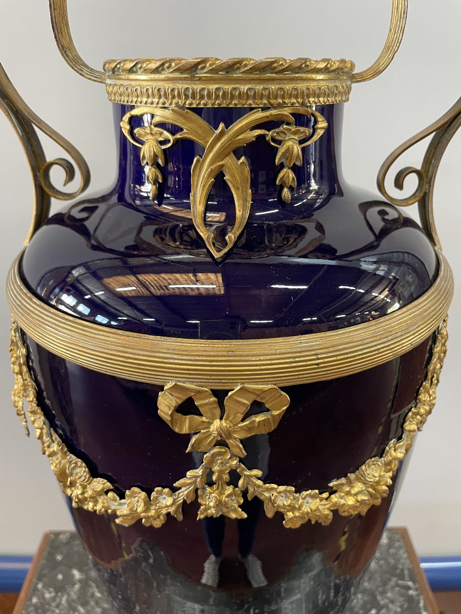 IMPOSANT VASE BLEU DE SEVRES , HT 52.-photo-2