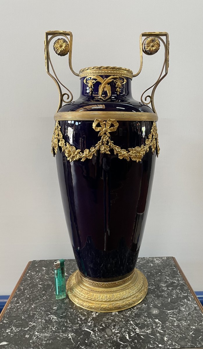 IMPOSANT VASE BLEU DE SEVRES , HT 52.-photo-3