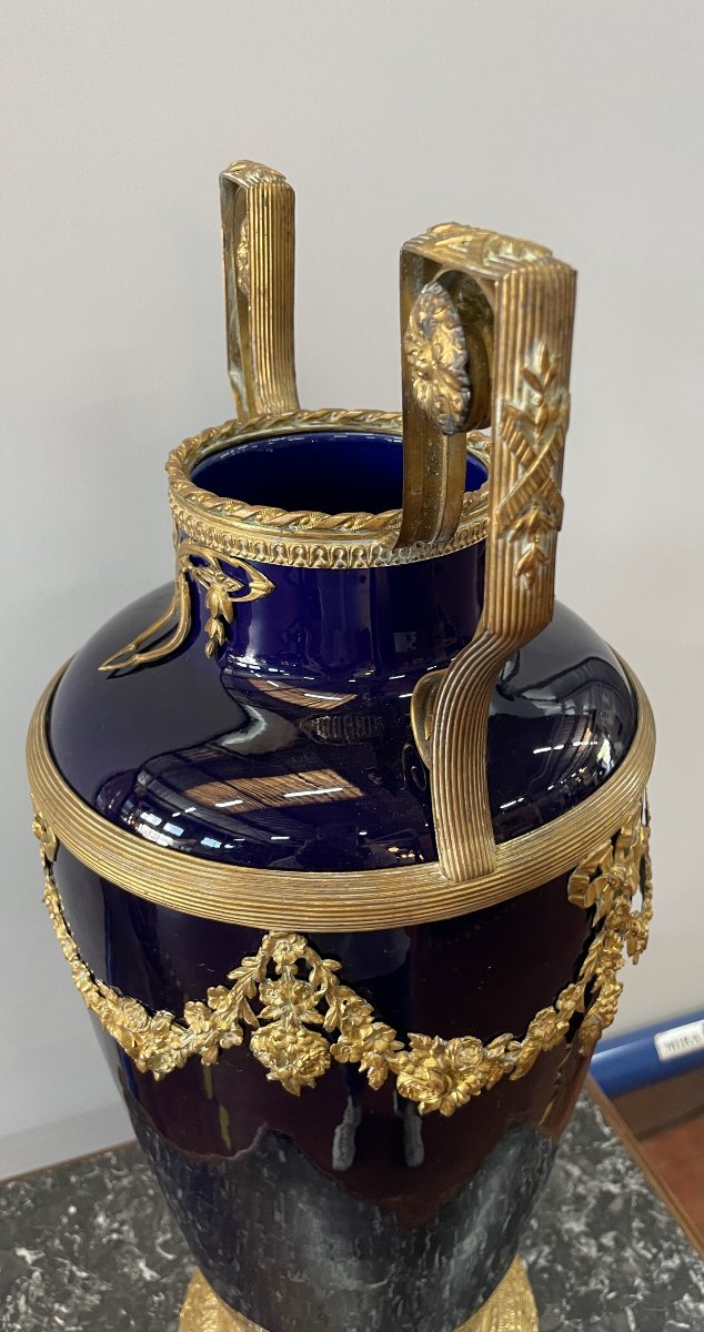IMPOSANT VASE BLEU DE SEVRES , HT 52.-photo-4