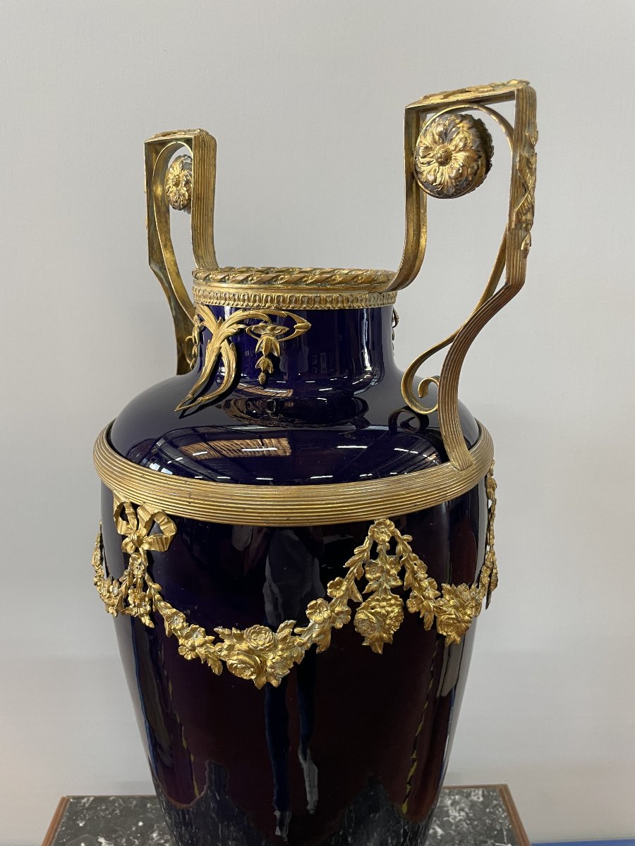 IMPOSANT VASE BLEU DE SEVRES , HT 52.-photo-1