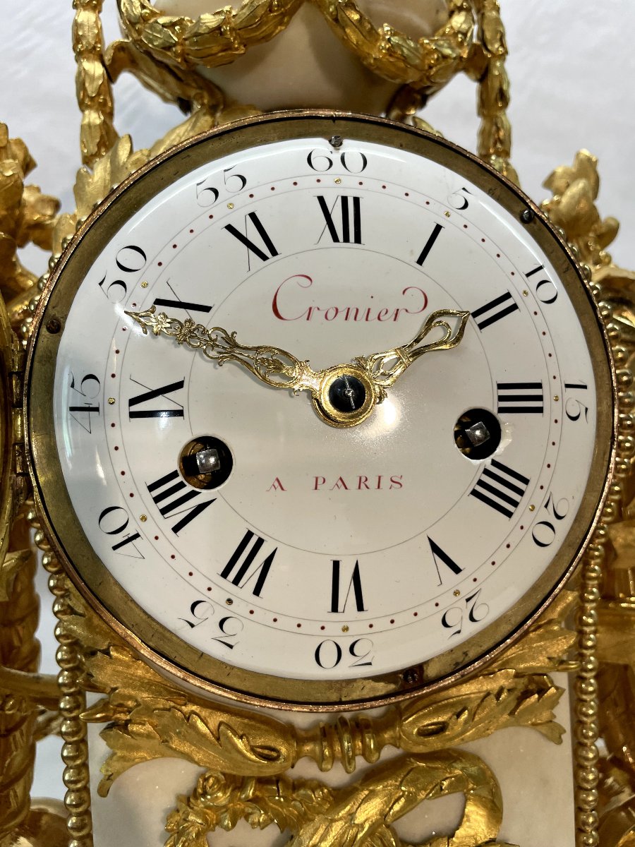 PENDULE D'EPOQUE LOUIS XVI , CRONIER à PARIS.-photo-3